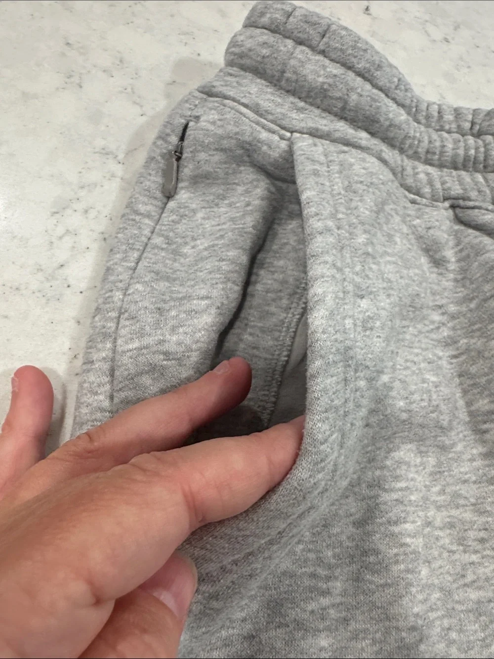 Hollister Men’s XS Classic Gray Jogger Cuffed Logo Pockets Elastic Drawstring